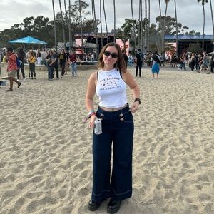 Meet your Posher, Chloe